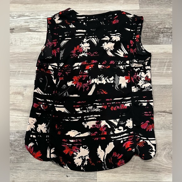 Halogen Sleeveless V-Neck Top Size Medium - Picture 3 of 4